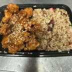 Best Sesame Chicken in Mohegan Lake, NY
