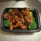 Best Orange Beef in Mohegan Lake, NY